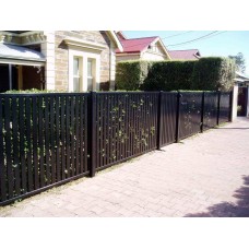 Aluminium Posts - Heavy Duty 100 x 100 x 3.5mm - Per Metre in BLACK or WHITE with Alloy cap Post